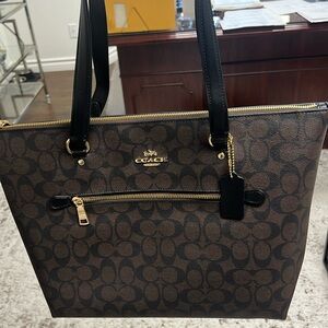 Coach tote